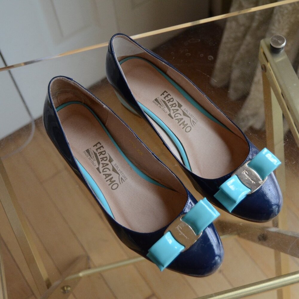 Leather ballet flats Fits US 6 or 6.5
